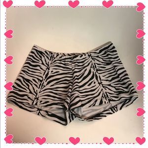 Funky Diva "hot pants"